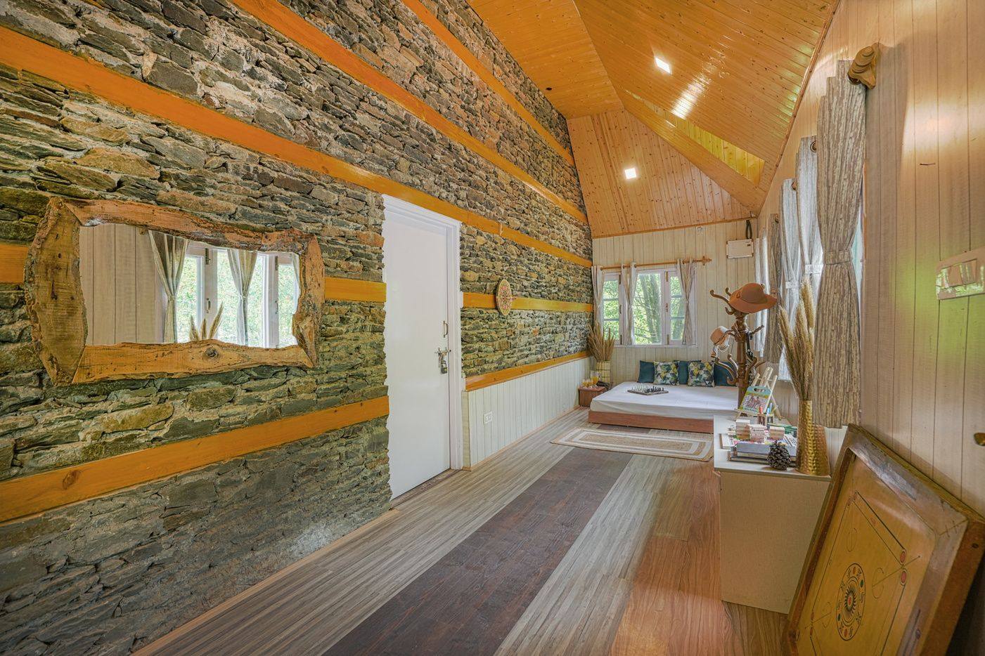 Living area with stone wall bands